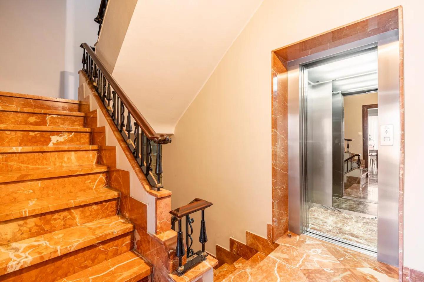 Puerta De Jerez II (Adults Only) Apartment Sevilla Exterior foto