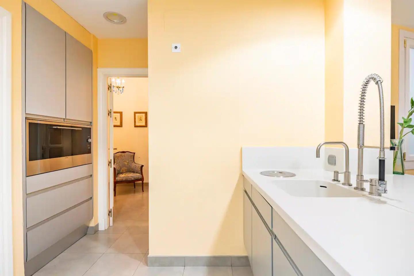 Puerta De Jerez II (Adults Only) Apartment Sevilla Exterior foto